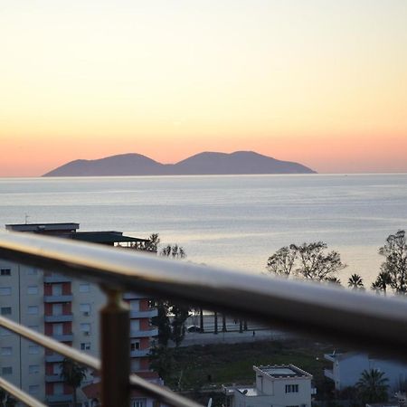 Seaview Gateway 2 Bedrooms Apartment & Garage Vlore Exterior photo